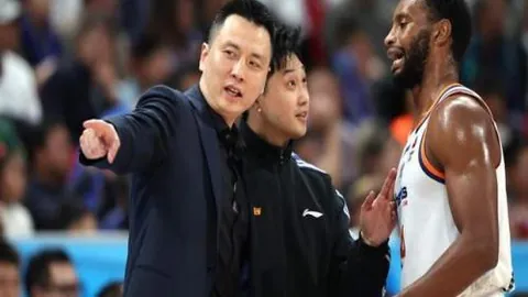 郑钦文连败萨巴伦卡，攀登之路挑战重重，萨巴坦言今日胜利不易